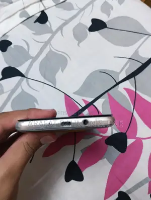 Samsung Galaxy J7 32 GB