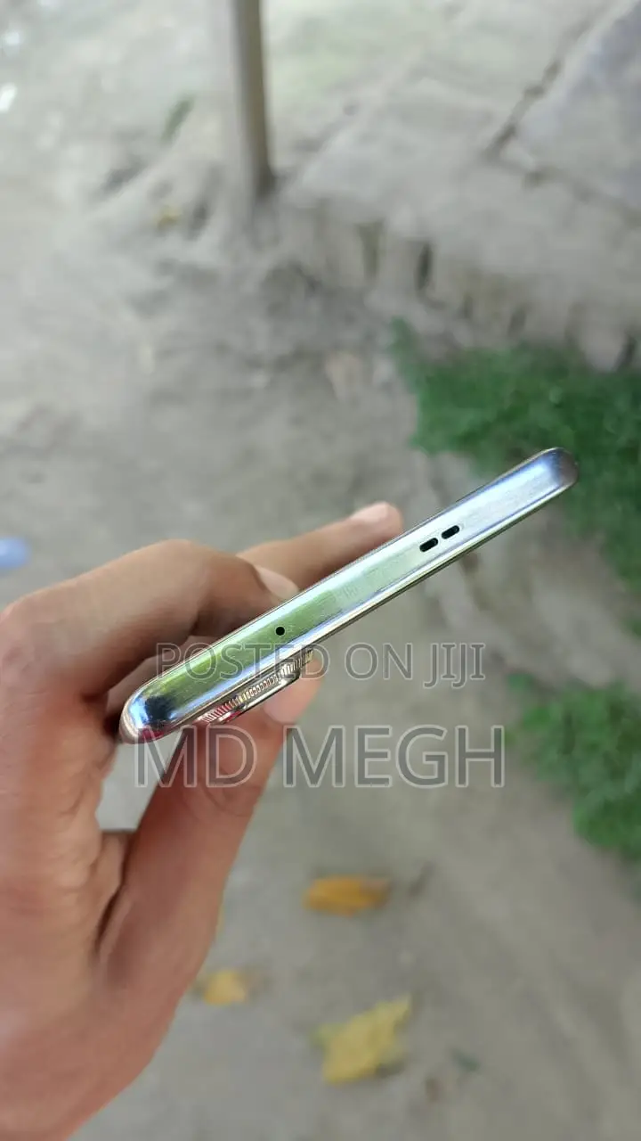 Infinix Hot 50 Pro+ 4G 256 GB Gray