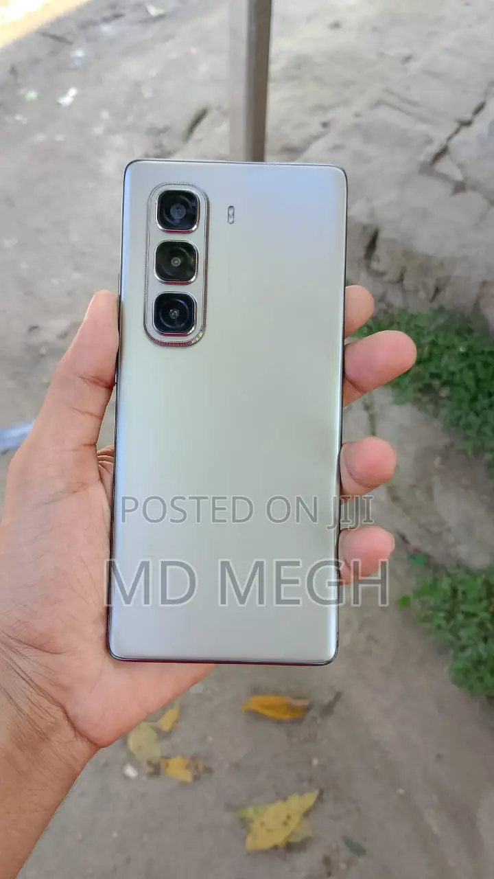 Infinix Hot 50 Pro+ 4G 256 GB Gray