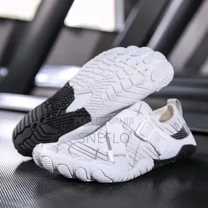 Unisex Upstream Water Swimming Sports Shoes – Snowfall |A026 Series|