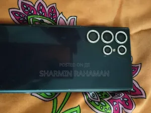 Photo - New Samsung Galaxy S22 5G 256 GB Green