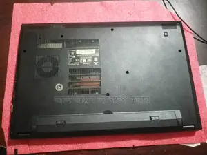 Laptop 8GB Intel Core I3 HDD 1T