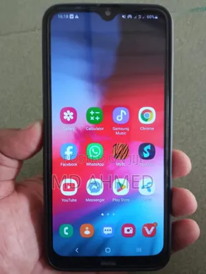 Samsung Galaxy A20 64 GB Gray