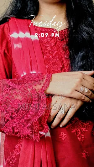 Photo - A Beautiful Maroon Dress 