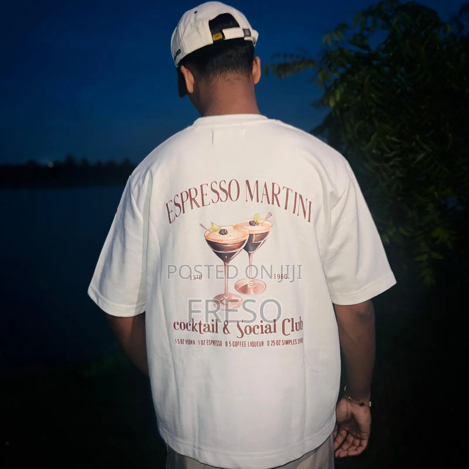 Axel-Crop Dropshoulder