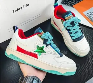 Photo - Fashion Star Sneakers