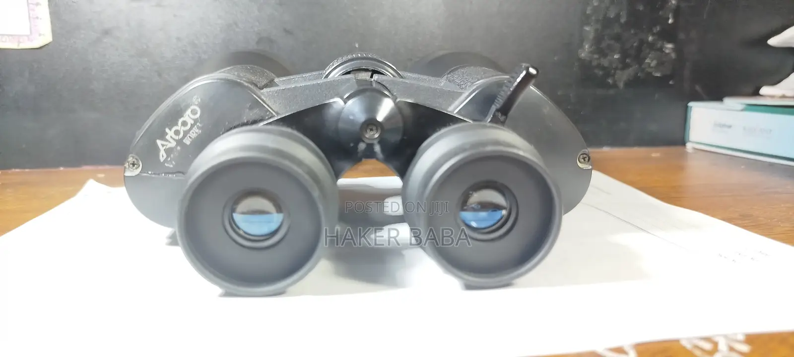 বাইনোকুলার। ২০০এক্স জুম