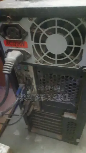 Desktop Computer Gigabyte GC-NB1590 4GB Intel Core I3 HDD+SSD 1T