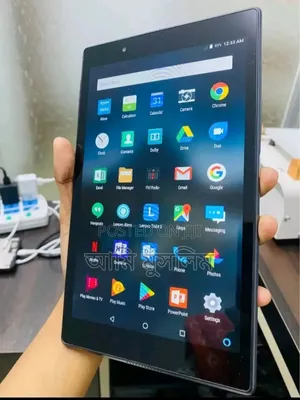 Photo - Lenovo Smart Tab P10 LTE 16 GB Black