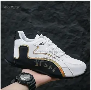Men's Waterproof Leather Casual Sports Travel Shoes for Autumn