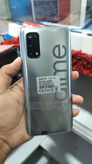 Photo - Realme 7 5G 128 GB Silver