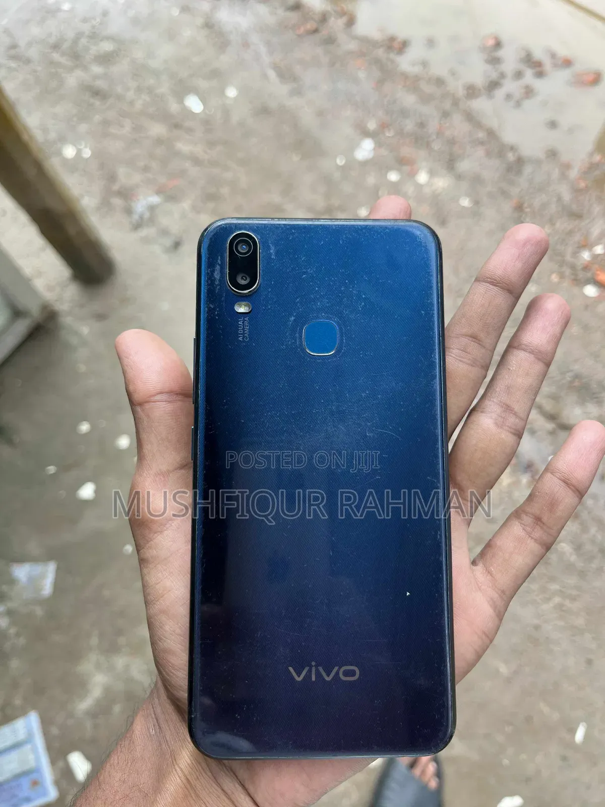 Vivo Y11 32 GB Blue