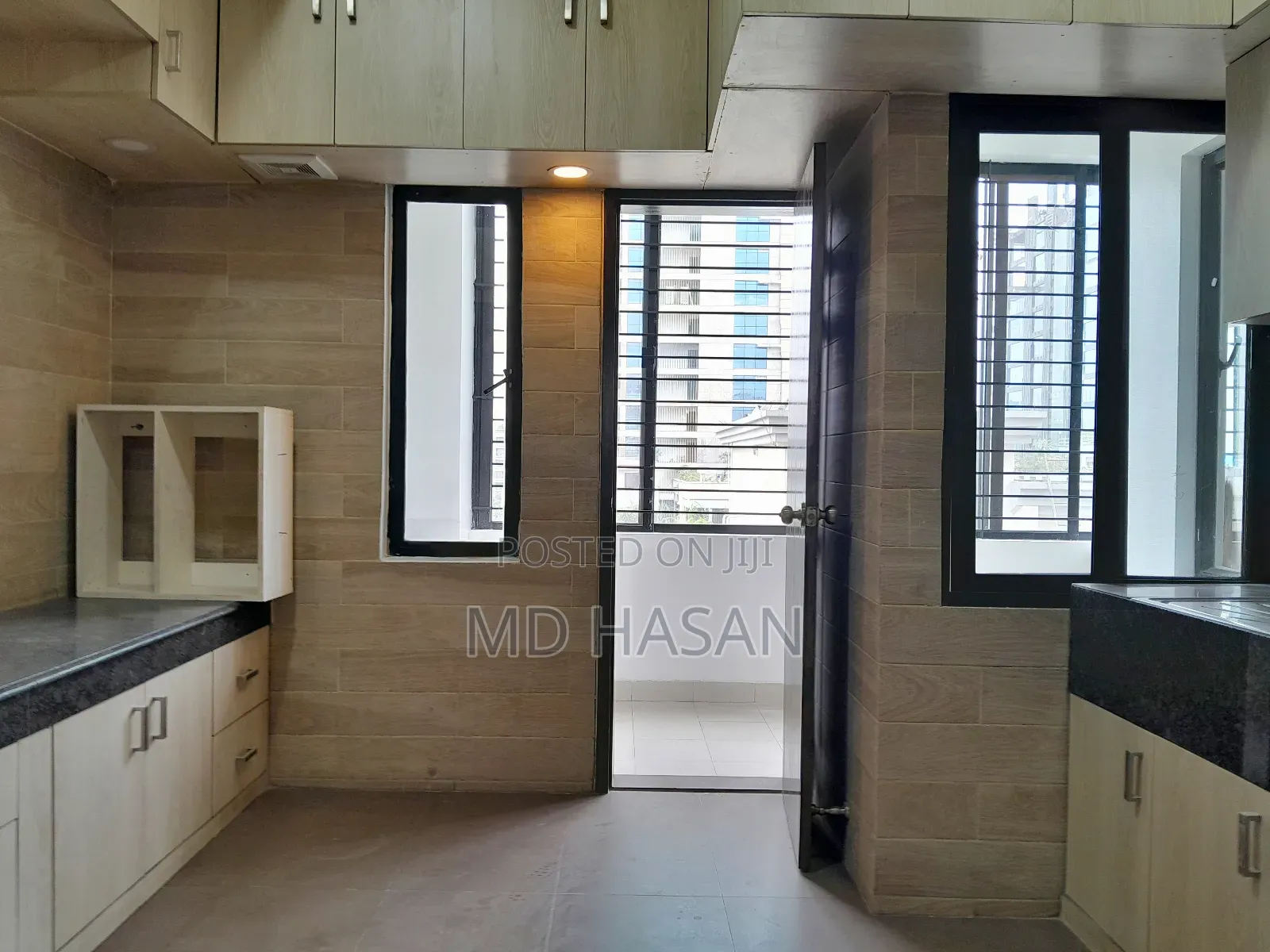 3bdrm Apartment in Un Furnished Flat for Rent