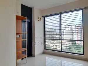 3bdrm Apartment in Un Furnished Flat for Rent
