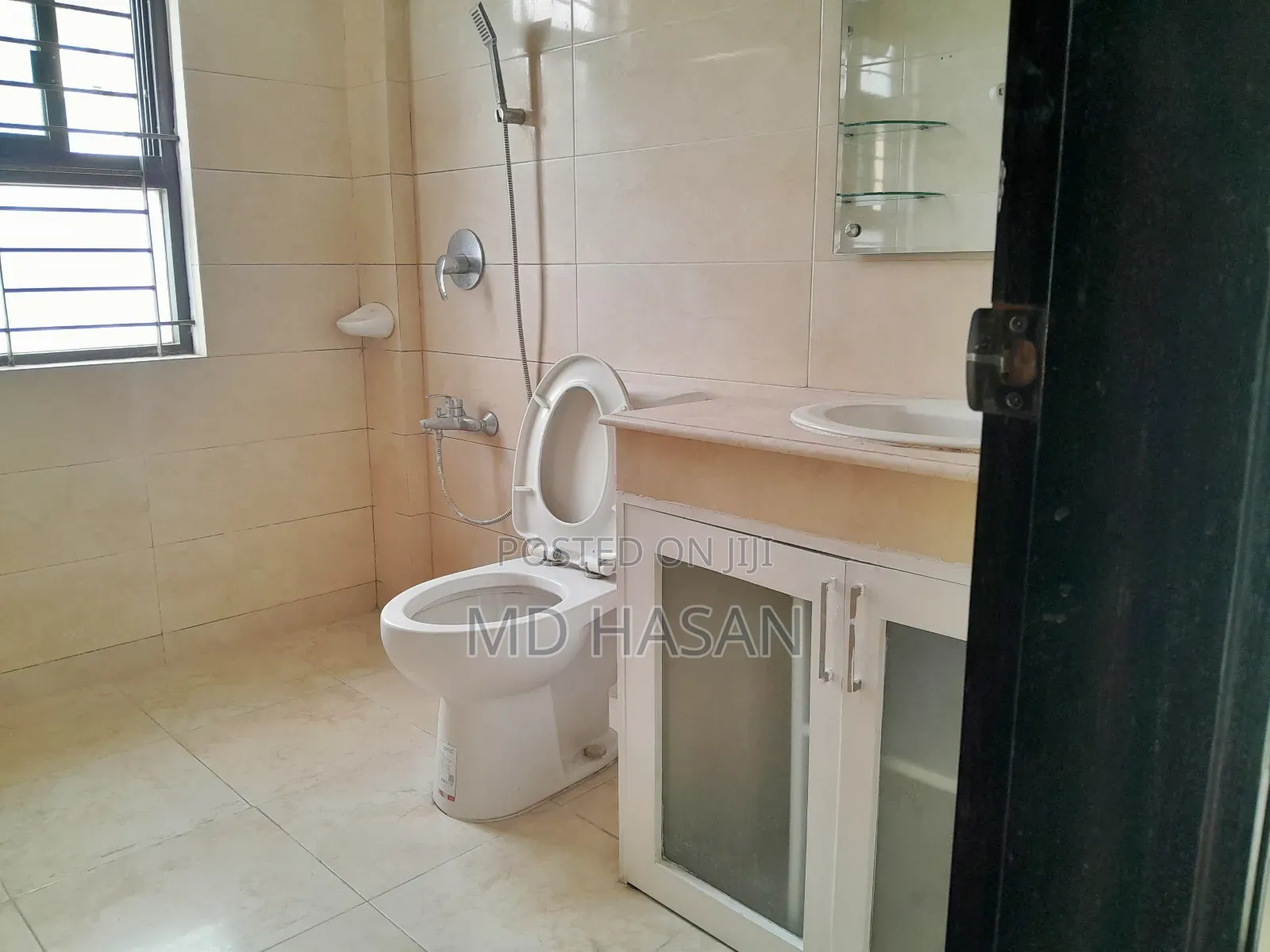 3bdrm Apartment in Un Furnished Flat for Rent