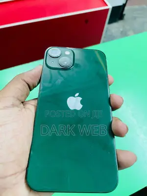 Photo - Apple iPhone 13 128 GB Green