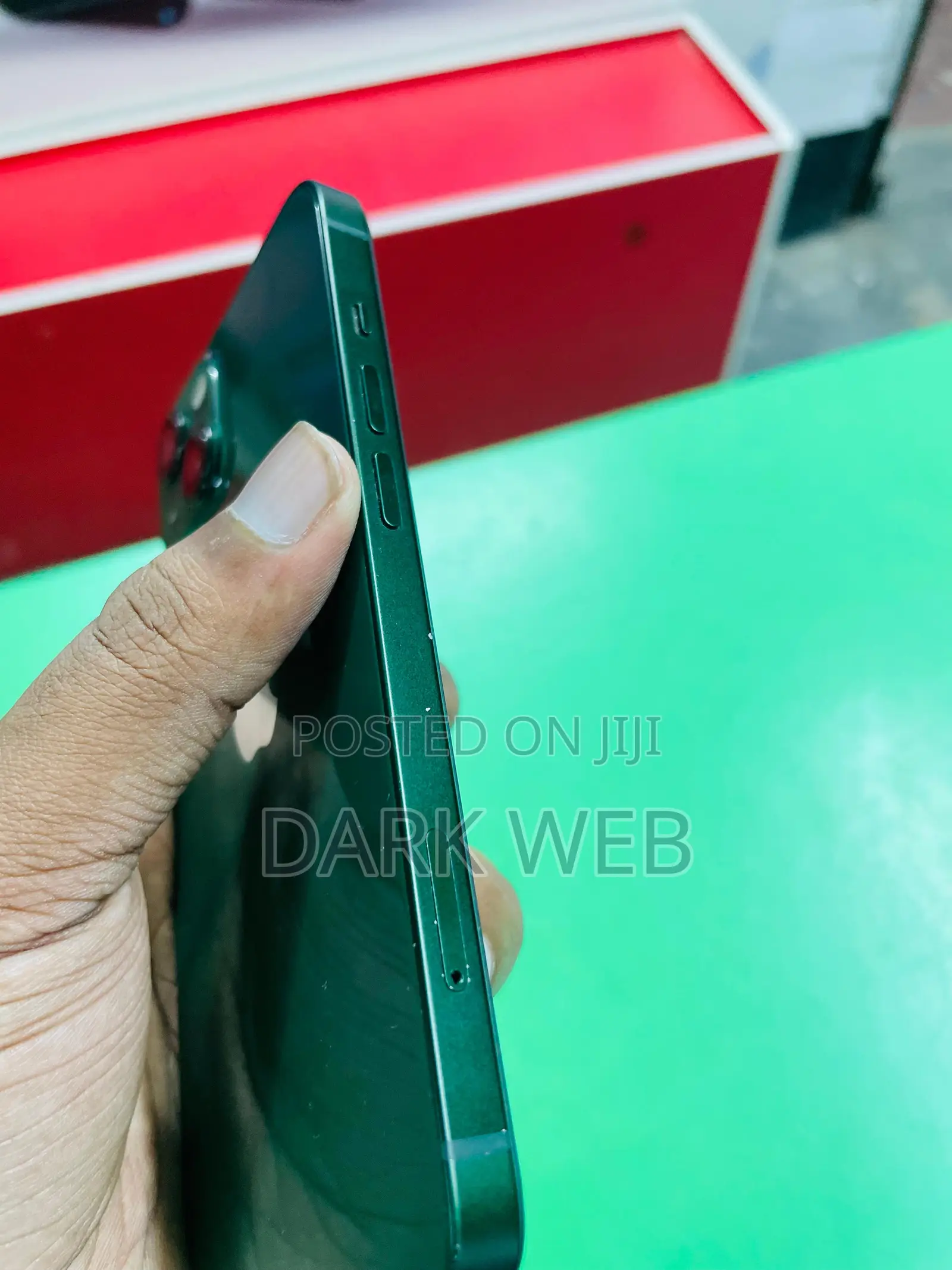 Apple iPhone 13 128 GB Green