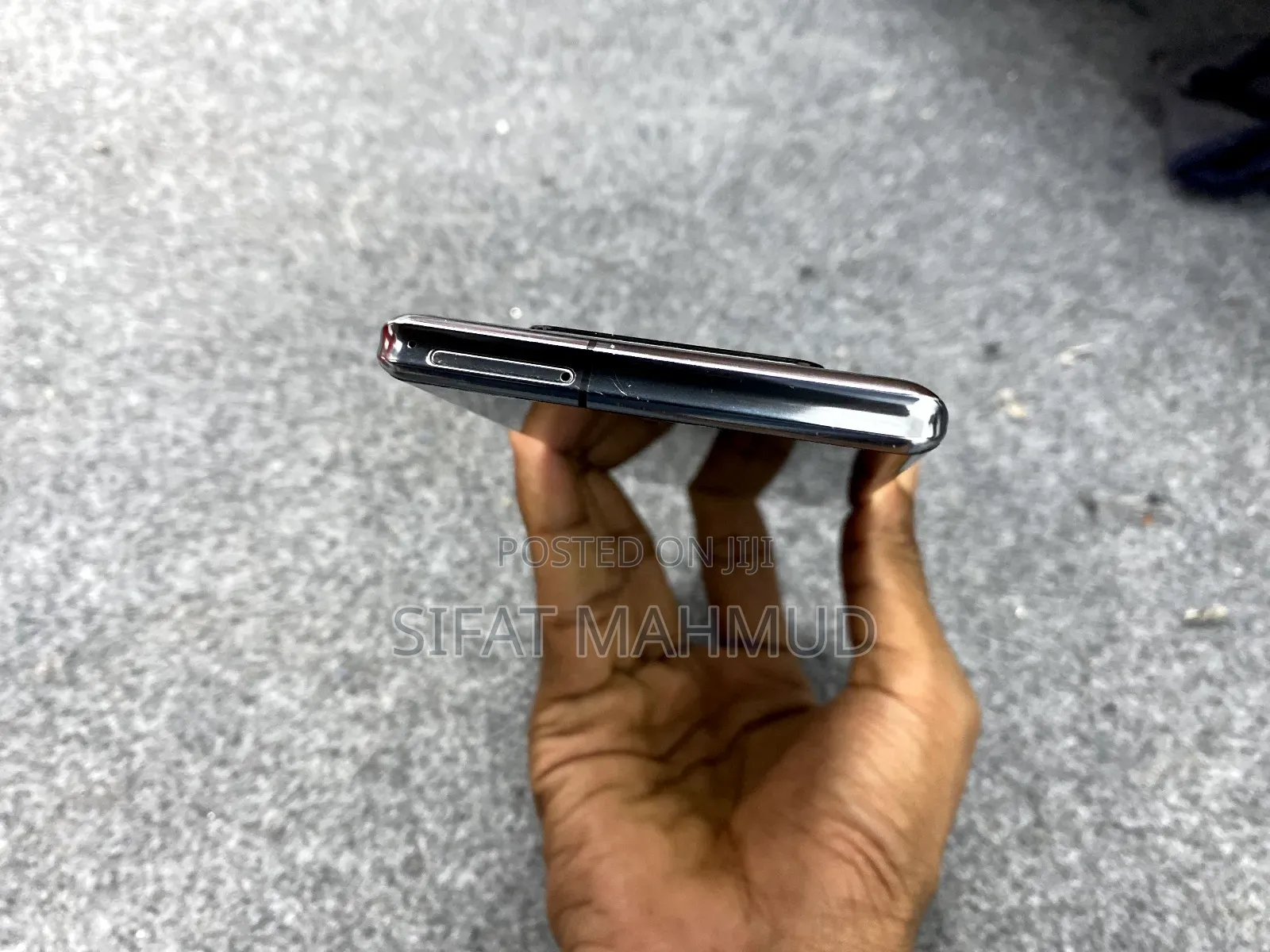 New Mobile Phone 8 GB Black