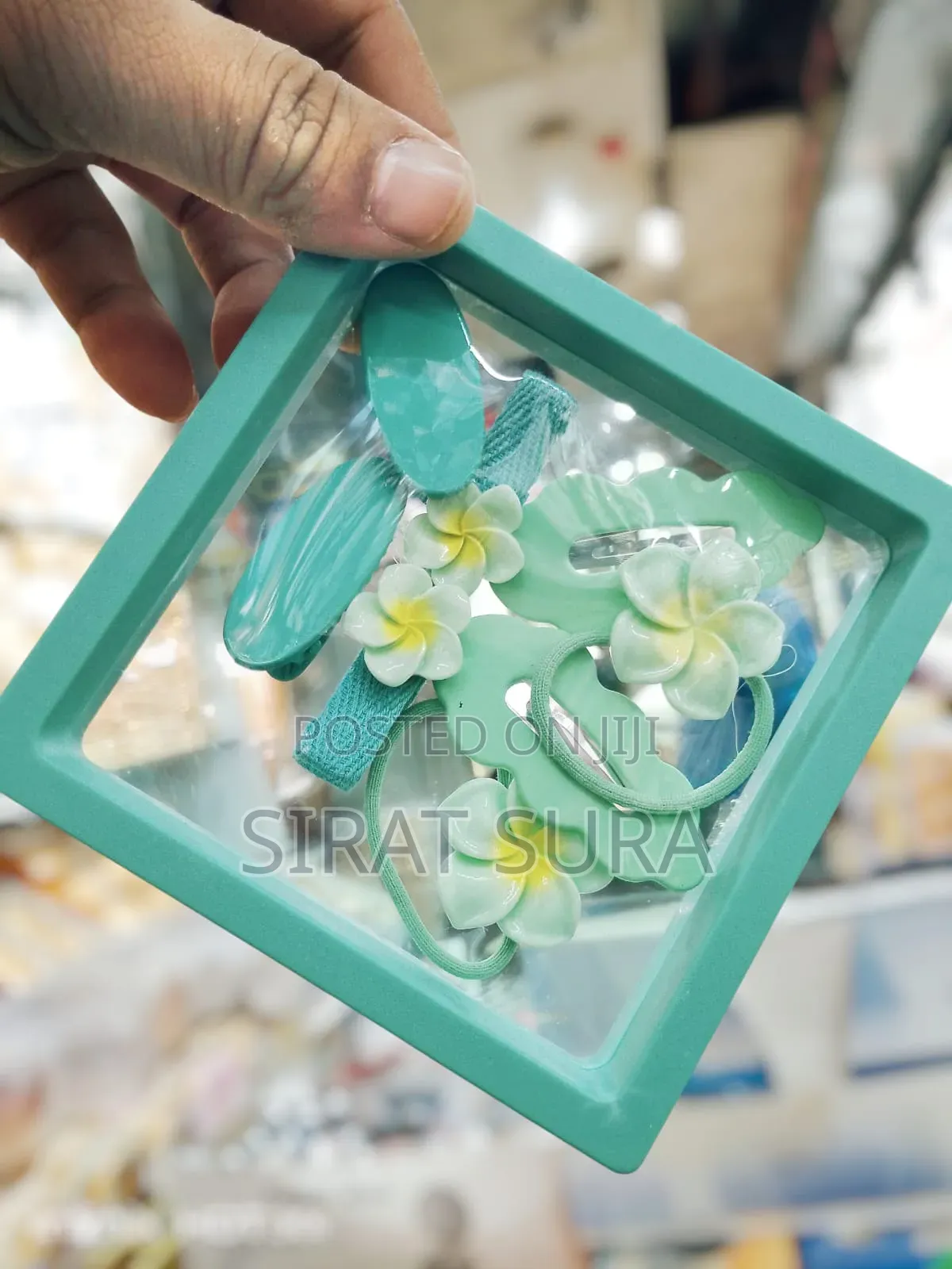 নিতে চাইলে ইনবক্স করেন