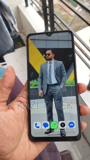 Photo - Xiaomi Mi A3 128 GB Black