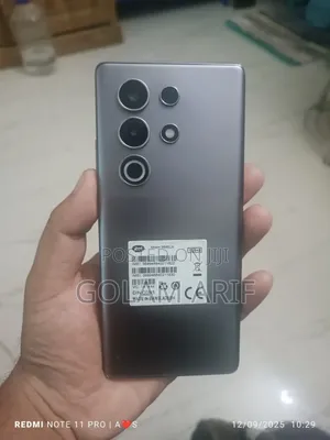 Photo - Itel S25 Ultra 128 GB Black