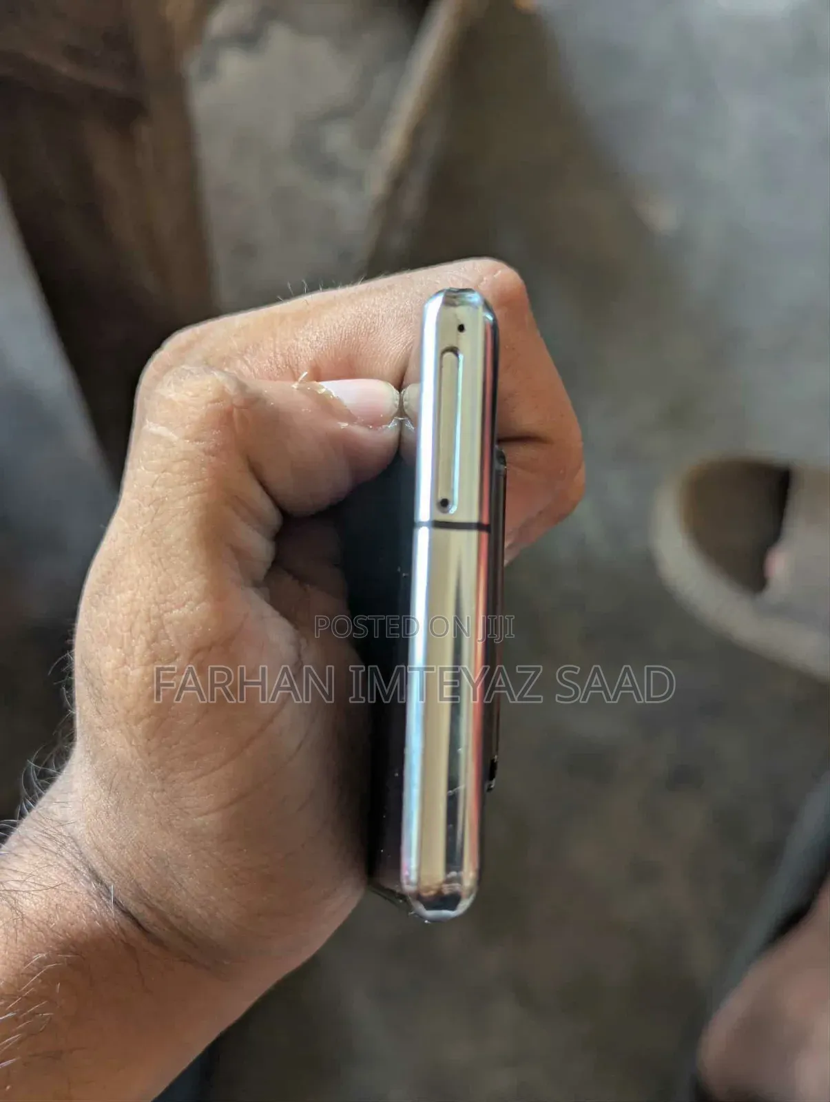 Sharp Aquos R6 128 GB Black