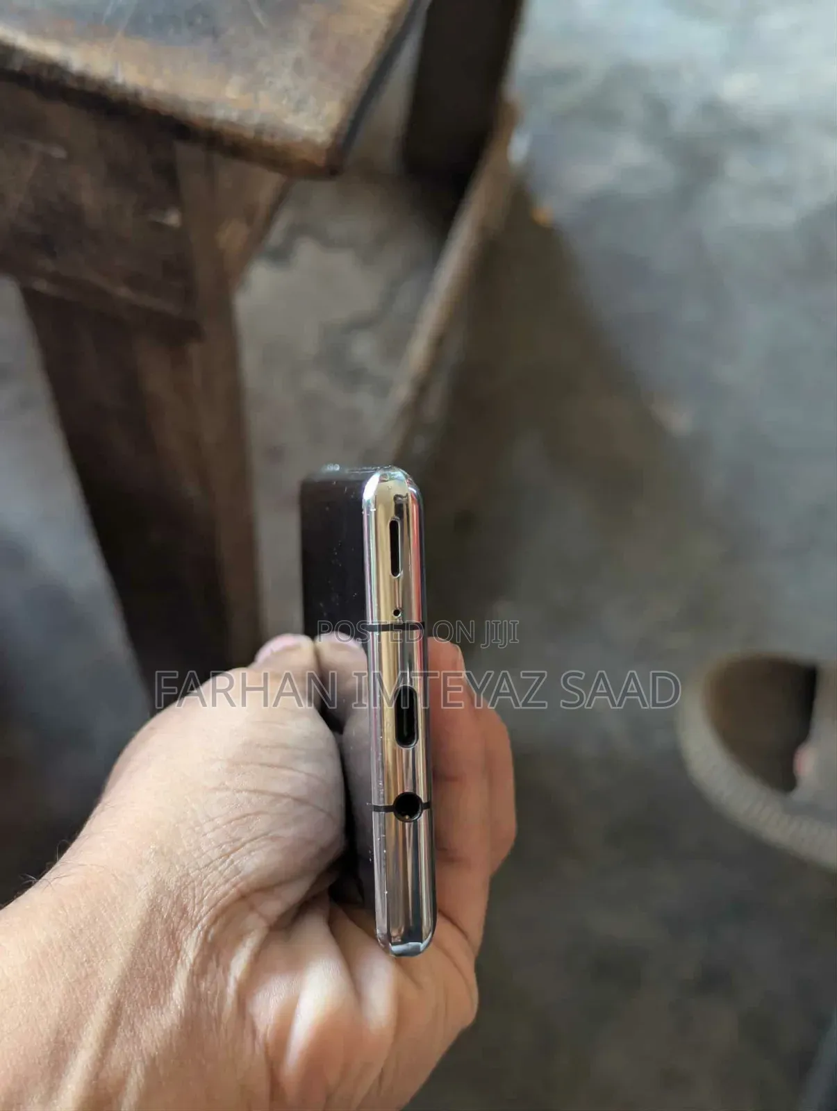 Sharp Aquos R6 128 GB Black