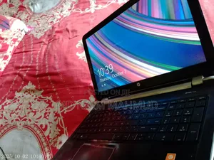 Laptop HP Pavilion 15 4GB Intel Core 5 HDD 500GB