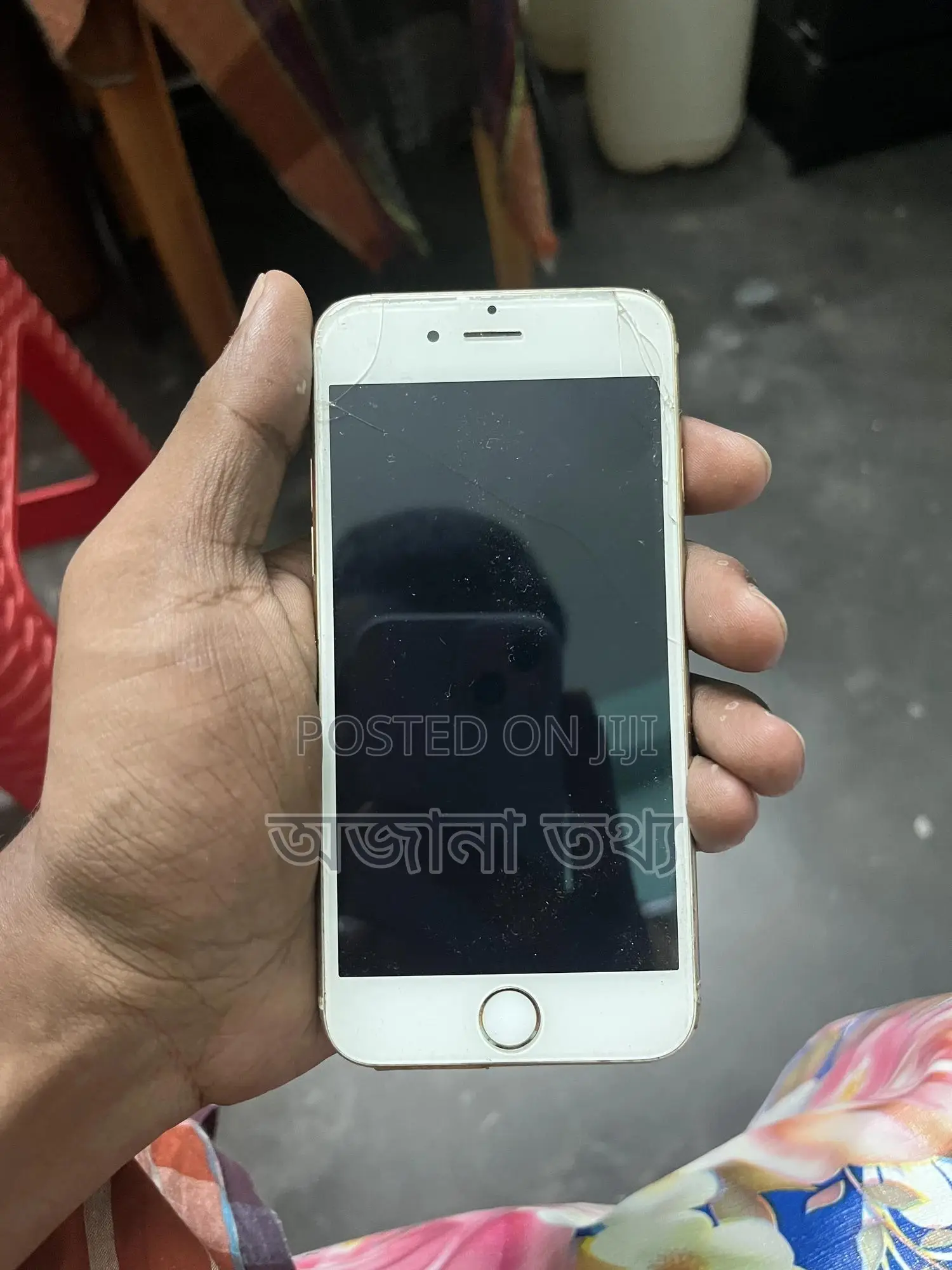 Apple iPhone 6s 64 GB Gold