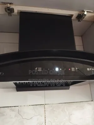 Kitchen Hood / Chimney