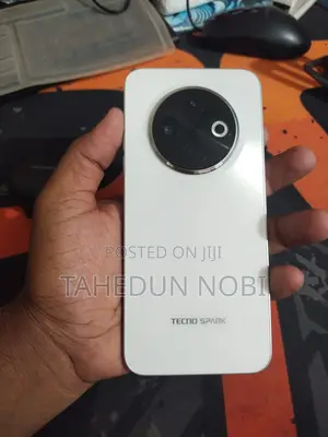 Tecno Spark 30C 128 GB White