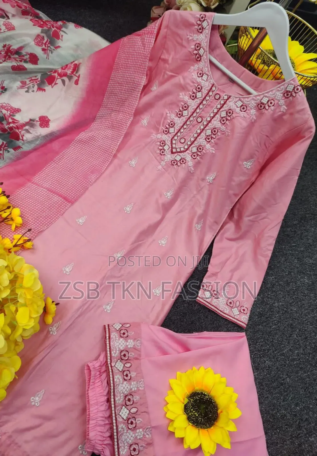 নিউ ইন্ডিয়ান ডিজাইনের থ্রি পিস New Update