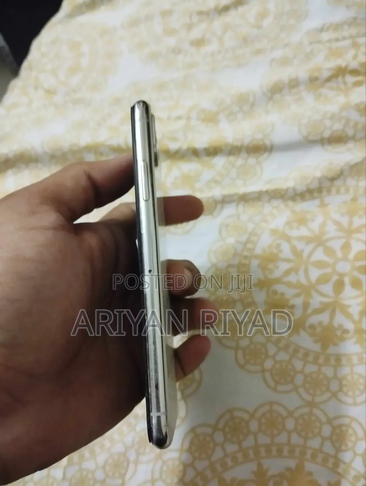 Apple iPhone X 64 GB White