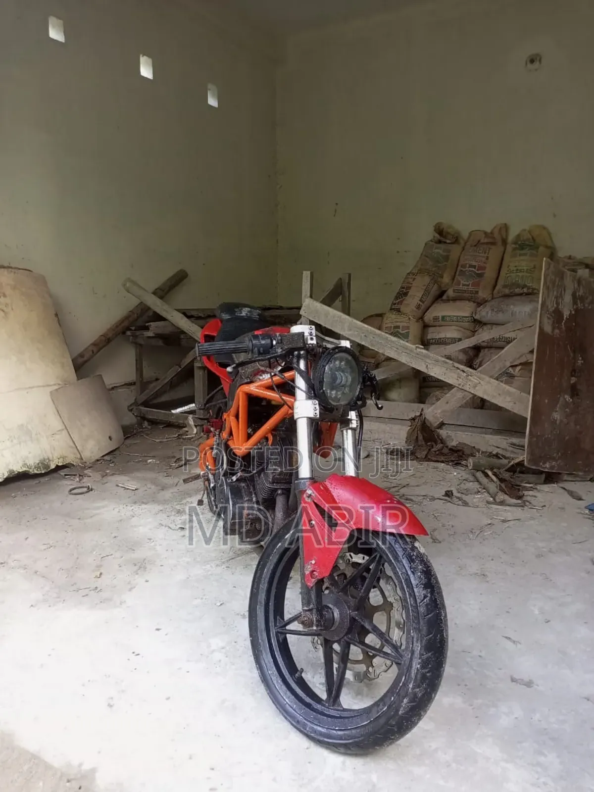 CFMoto 400NK 2018 Red