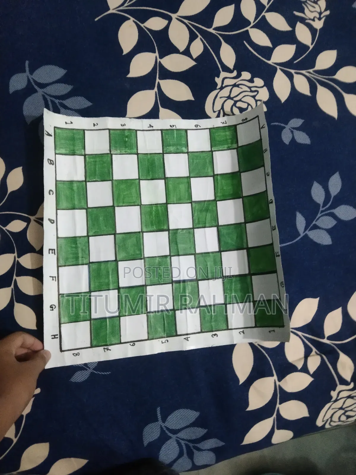 Rolling Chess Board (Paper)
