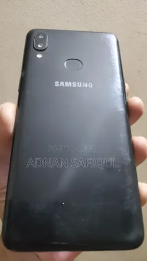 Photo - New Samsung Galaxy A10s 32 GB Black