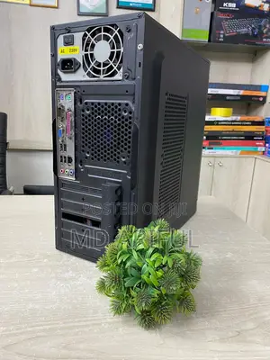 Desktop Pc Intel Core I5 ( 2nd Gen)_ram 8gb_ssd 128gb_gigabyte-H*61