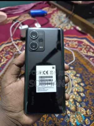 Photo - Xiaomi 12 Pro 256 GB Black