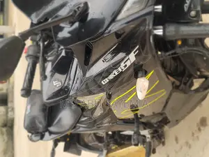 Photo - Suzuki 2021 Black