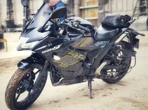 Suzuki 2021 Black