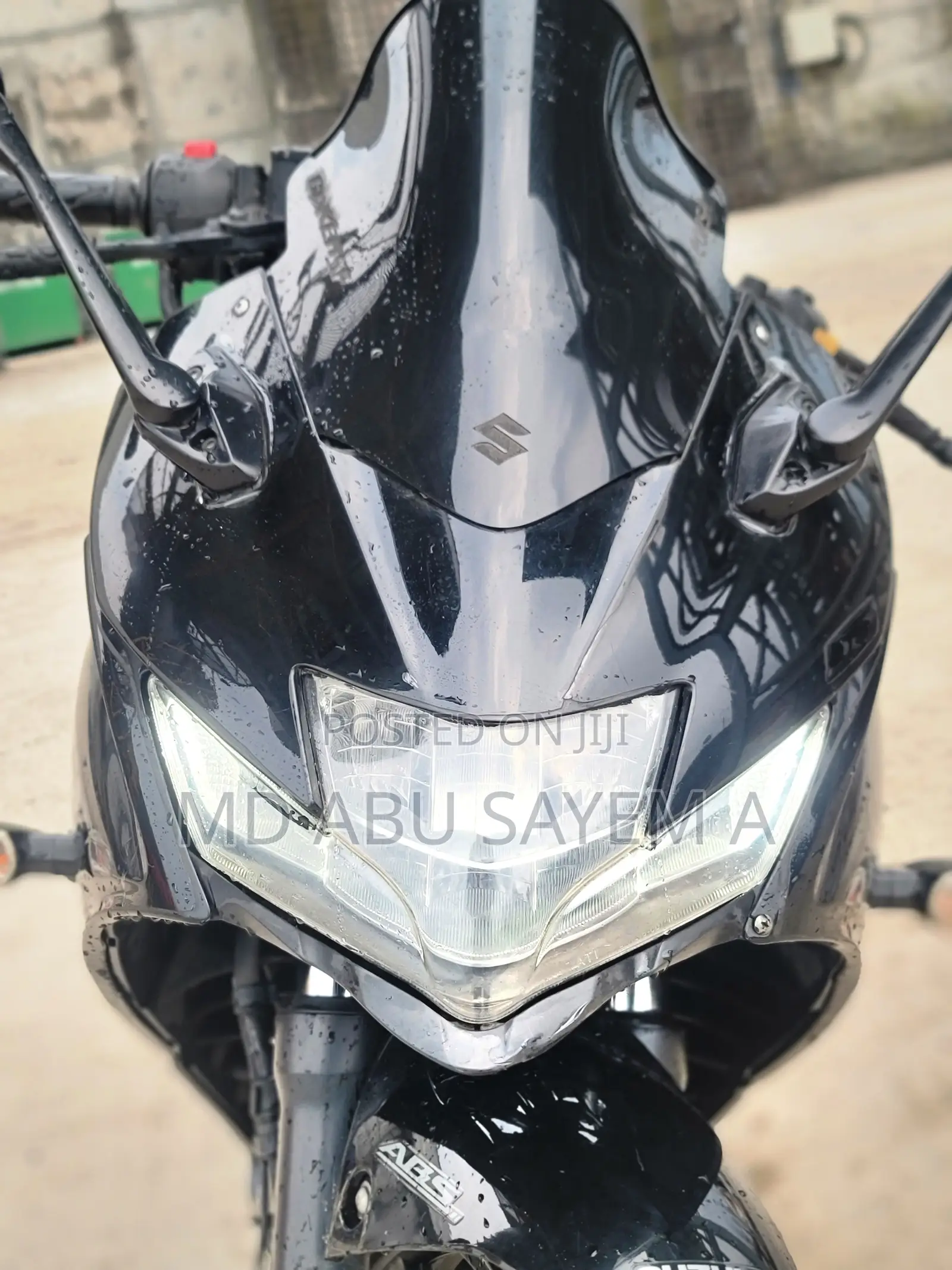 Suzuki 2021 Black