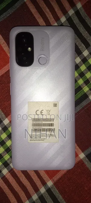 Photo - Xiaomi Redmi 12C 128 GB White
