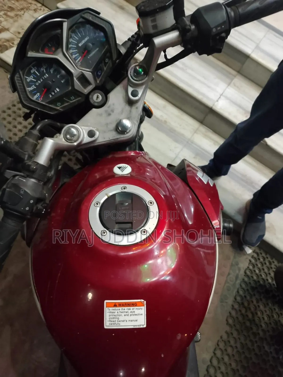 Suzuki GSX 2024 Brown