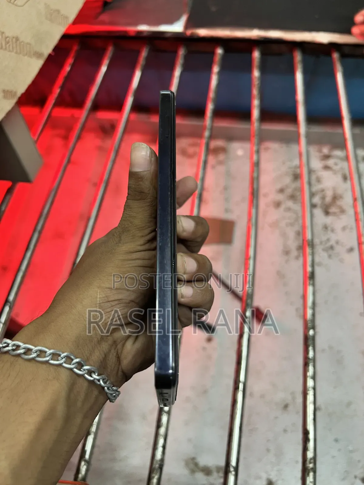 Infinix Hot 30 128 GB Black