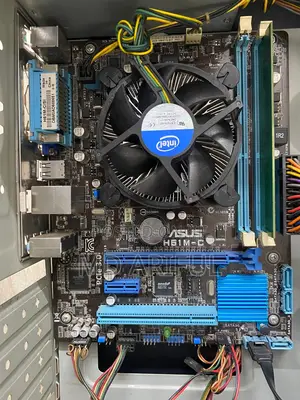 Desktop Pc Intel Core I3 ( 3rd Gen)_ram 4gb_hdd 500gb_graphic 2gb