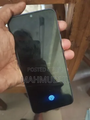 Vivo Y73 64 GB Black