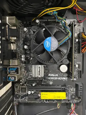 Desktop Pc Intel Core I3 ( 8th Gen_ram 8gb_ssd M.2 256gb_graphic 4gb