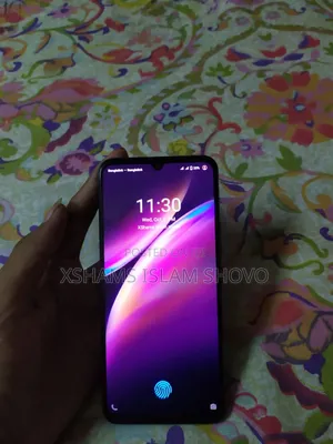 Photo - Vivo Y73s 128 GB Black