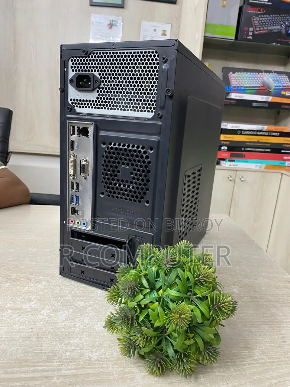 Desktop PC Intel Core I5 (4th Gen) SSD 120GB RAM 4GB Graphics 2GB