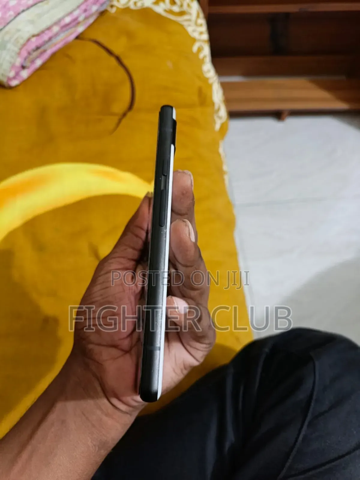 Google Pixel 6a 128 GB White